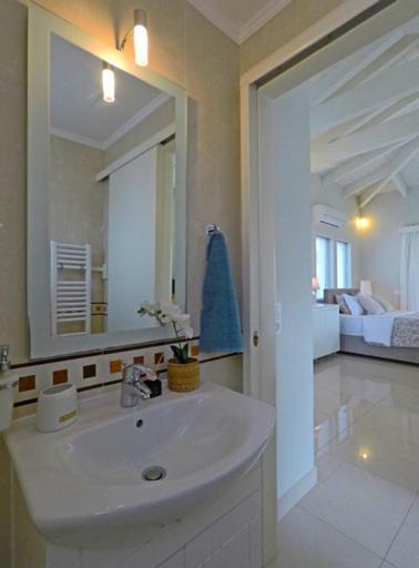 شقة Sunray Studio In Poros Poros Town المظهر الخارجي الصورة